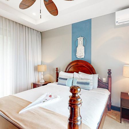 Condo @ Azul Paraiso Coco Bilik gambar